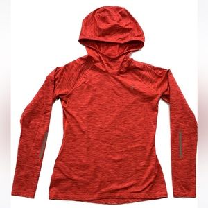 Old Navy Active Go-Dry Semi-Fitted Long Sleeve Hooded Athletic Top